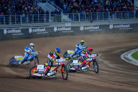 Wilki Krosno spadają z PGE Ekstraligi! Apator nie pozostawił złudzeń [RELACJA]