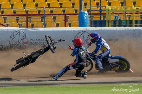 Żużel. Olivier Buszkiewicz zdziwiony żółtą kartą – „zostawię to bez komentarza”