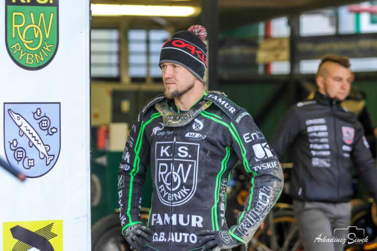 Krystian Pieszczek