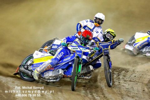 Żużel w niedzielę. Gdzie transmisje z meczów?