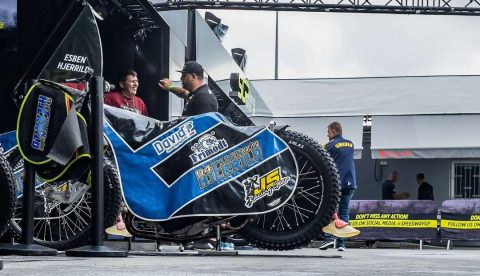 Żużel. Sędziemu „nacisnął się przycisk”. Niespotykana wpadka podczas zawodów SGP 2