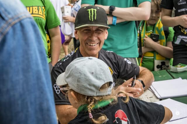 Greg Hencock apeluje do trenerów! &#8222;Zobowiązuję wszystkich klubowych trenerów, aby uczyli młodych zawodników kluczowych podstaw kontroli motocykla&#8221;