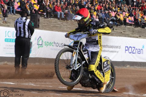 Adrian Cyfer już oficjalnie w nowym klubie. Przywitał się z kibicami