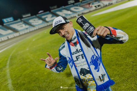 Grzegorz Zengota o relacjach z kibicami i tym kogo nie zabiera do swojego busa, aby nie zakłócić przygotowań do spotkania