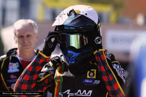 Gniezno nokautuję Piłę i wygrywa za „trzy” Ultrapur Start Gniezno — ENEA Polonia Piła 59:31 [RELACJA]