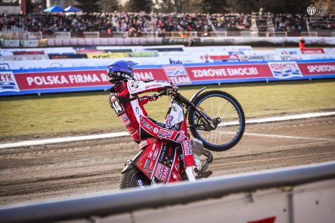 Abramczyk Polonia melduje się w półfinale, komplet Wiktora Przyjemskiego. Abramczyk Polonia Bydgoszcz – Trans MF Landshut Devils 53:37 [RELACJA]
