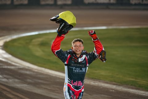 16-letni Drużynowy Mistrz Polski kompletem punktów pokazuje dominację nad rywalami. Zaplecze Kadry Juniorów w Rybniku [RELACJA]