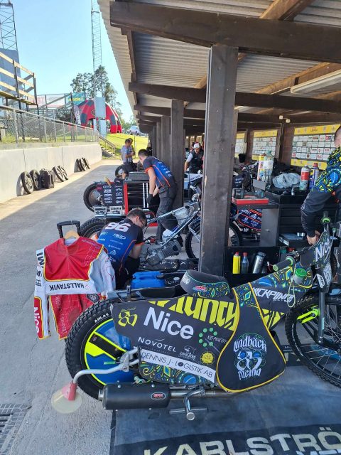 Pierwsza część półfinałów Bauhaus Ligan. Pogrom w Västervik i dzielnie wywalczona przewaga gości w Gislaved! [RELACJA]