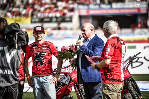 Jerzy Kanclerz robił co mógł, by zrealizować cel, jednakże „Nikt nie mógł za nich wsiąść na motocykl i jechać”