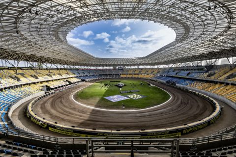 Wyrównane kwalifikacje przed GP w Toruniu. Zmarzlik 0,003 sekundy przed Lindgrenem