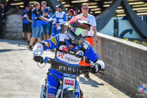 „Derby Południa” w półfinale 2. ligi dla „Żurawi”.  Grupa Azoty Unia Tarnów – Texom Stal Rzeszów 38:51 [RELACJA]