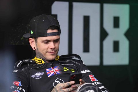 Nowe zdjęcie ręki Woffindena. „Nigdy nie czułem takiego bólu po operacji”