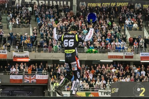 Wicemistrz świata ocenia sezon w swoim wykonaniu. Odnosi się także do roli kapitana Motoru