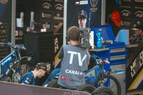 Żużel. Mateusz Kędzierski przechodzi do innej stacji po rozstaniu z Canal Plus! Nowe wyzwania czekają!