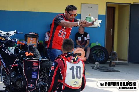 To on ma zbawić młodzież Włókniarza! „Nikt nie przyjdzie, nie dotknie kogoś ręką i nie sprawi, że nagle zacznie jechać”