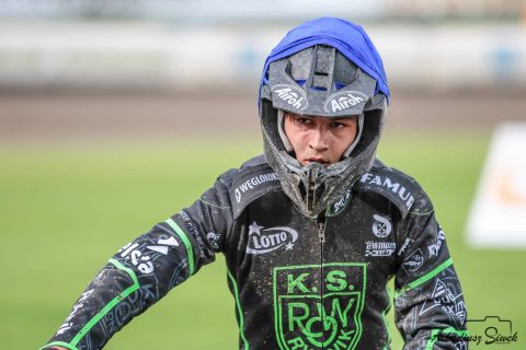 Kacper Tkocz o możliwej rywalizacji na pozycji juniorskiej w składzie ROW-u: „stanąłbym na rzęsach, żeby być od niego lepszym”
