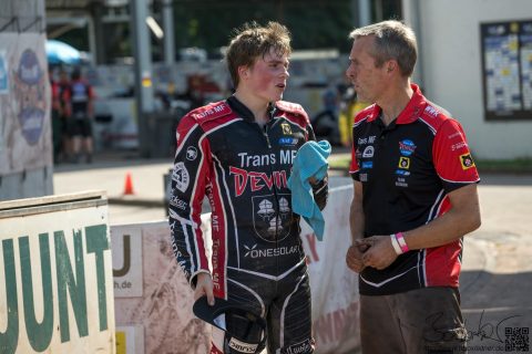 Przez ten kuriozalny przepis odebrano mu szansę na medal. FIM wycofuje kontrowersyjną zmianę