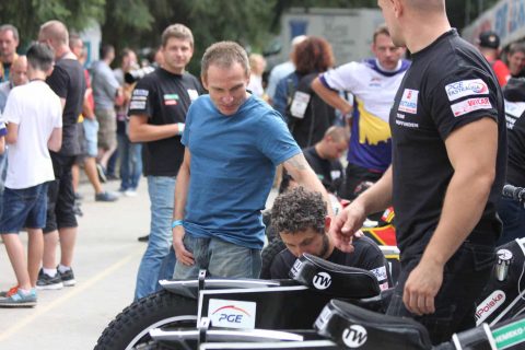 To może być hitowy odcinek. Znany kolejny gość „Mówi się żużel”