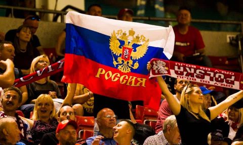 Żużel. Rosjanie nie wrócą do ścigania! FIM podtrzymuje decyzję