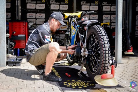 Żużel. Zarzucają mu celowe upadki. Nie zamierza się więcej tłumaczyć