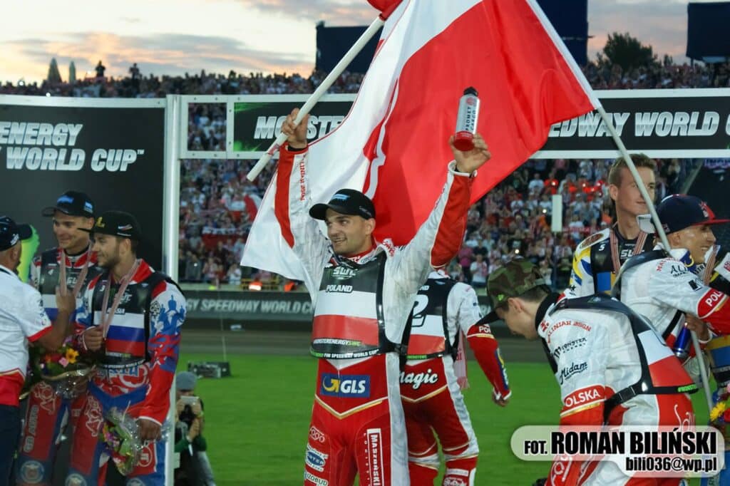Żużel. Bartosz Zmarzlik nadal emocjonuje się Plebiscytem. Bez żużla nie może żyć 1 Zmarzlik bartek