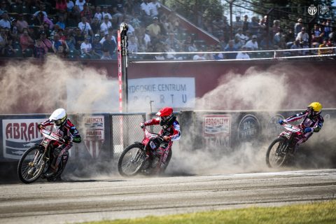 Walka gigantów w Metalkas 2. Ekstralidze i niepewność w Krajowej Lidze Żużlowej. Co przyniesie sezon 2024?