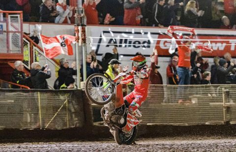 Żużel. To będzie najlepszy U24 w Metalkas 2. Ekstralidze? Kocha ścigać się na tym obiekcie