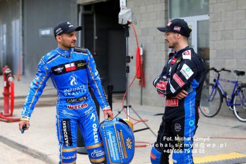 Bartosz Zmarzlik nie może narzekać na nudę. Mistrz świata bierze udział w kolejnym obozie przygotowawczym