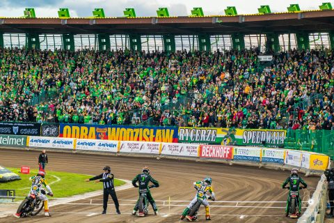 Żużel. Ostatni w tabeli Włókniarz zmierzy się z Falubazem! Znamy awizowane składy na to spotkanie