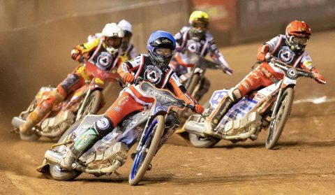 Żużel. Pogoda torpeduje mecze na Wyspach! Słaby występ Sajfutdinowa