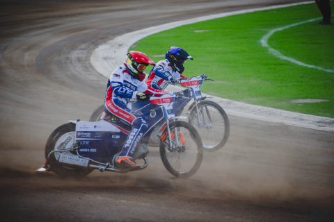 Wybrzeże Gdańsk z kolejnym zawodnikiem. Lider zostaje w drużynie