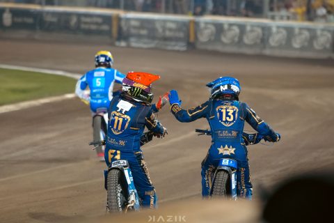 Żużel. „Kocham to i cieszę się, że mogę być częścią tego zespołu” Kuciapa opowiada o byciu trenerem