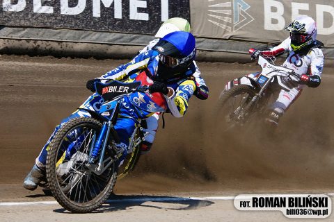 Kolejarz Opole lepszy po emocjonującym spotkaniu. O wyniku decydował ostatni wyścig [RELACJA]