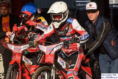 Żużel. Towarzyskie starcie Polonii Bydgoszcz z Apatorem Toruń przełożone. Deszcz pokrzyżował plany