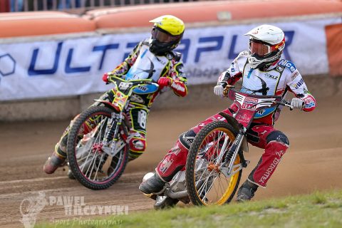 Unia Tarnów po pierwsze punkty w sezonie. Czy goście zaskoczą i pokonają „Jaskółki”? [ZAPOWIEDŹ]