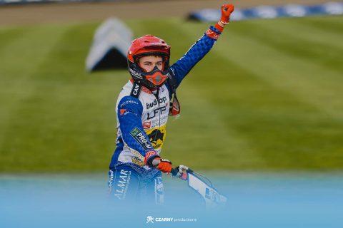 Żużel. Dobry występ Damiana Ratajczaka. Młodzieżowiec zdecydowanie poprawił się względem spotkania w Toruniu