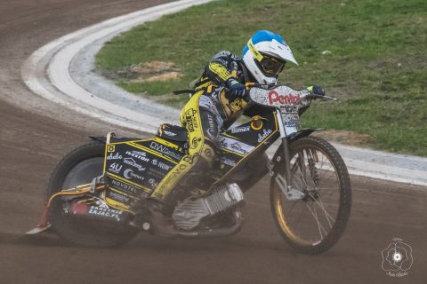 Żużel. Falubaz o krok od poważnych tarapatów. Hurysz przestraszył kibiców [WIDEO]