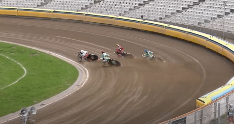 Arged Malesa Ostrów gromi Włókniarz Częstochowa na ich domowym torze w towarzyskim spotkaniu