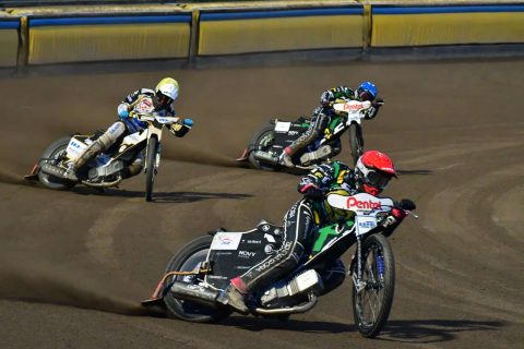 Pewne zwycięstwo Falubazu ze Stalą, słaby występ Mateusza Świdnickiego