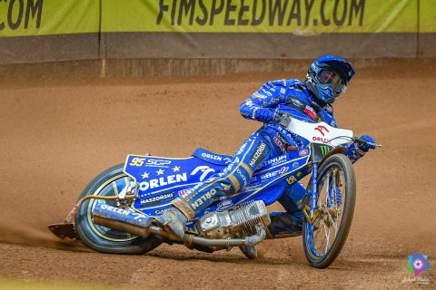 To nie on goni rekordy, to rekordy gonią jego! Zmarzlik dokonał wielkich rzeczy