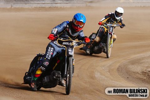 Wybrzeże Gdańsk wypożycza dwóch młodzieżowców. Starszy dostanie szansę występu w pierwszym składzie?