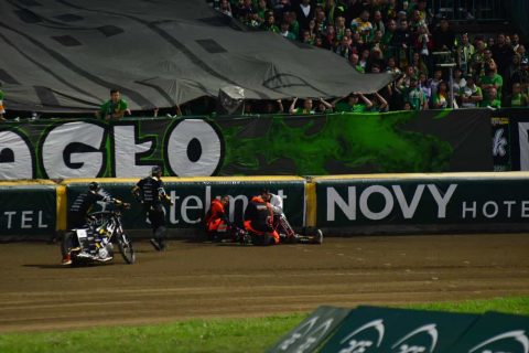 Kontrowersyjne sytuacje w derbach. Decyzje sędziego ocenił Leszek Demski