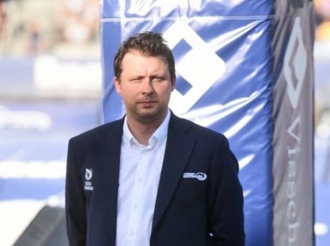 Żużel. Telewizja lepsza od innych mediów. Regulamin zabrania sędziemu udzielania wypowiedzi pozostałym