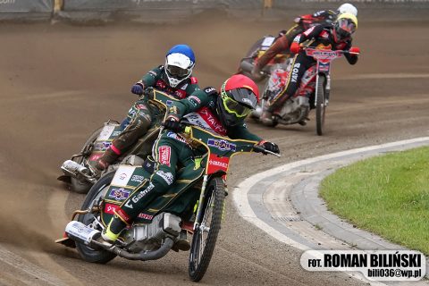 Żużel. Transmisja ze sparingu Włókniarz – Wilki. Nietypowe problemy zawodnika drużyny z Krosna