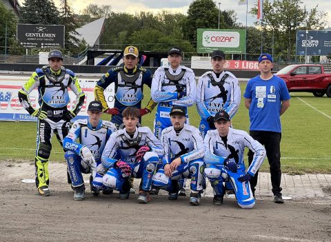 Unia Tarnów świetnie w pierwszym domowym meczu sezonu. „Jaskółki” pewnie pokonały Kolejarz Opole [RELACJA]