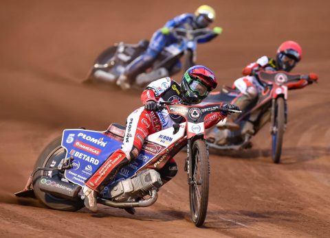 Belle Vue Aces górą w starciu z Kings Lynn Stars. Cook i Bewley poprowadzili zespół do zwycięstwa [RELACJA]