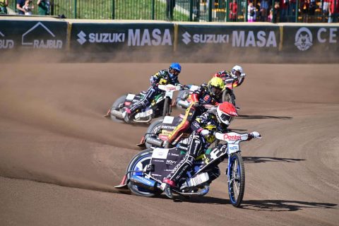 Falubaz wygrywa za trzy punkty ze Spartą. Maciej Janowski i Daniel Bewley to za mało na zwycięstwo [RELACJA]