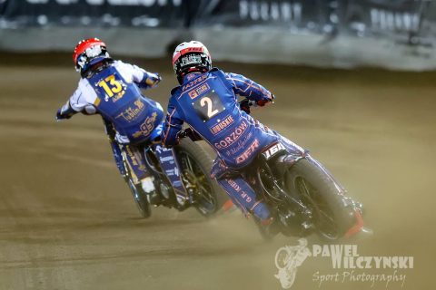 Bezmyślny atak zawodnika Stali. Żółta kartka i Lebiediew w drodze do szpitala