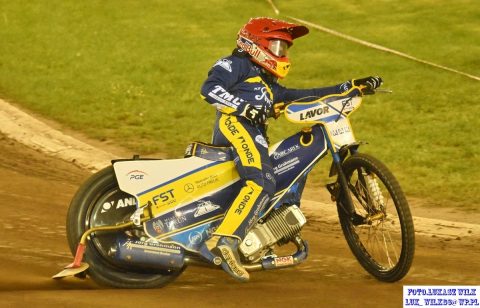 Zacięta walka i emocje do końca! KS Apator minimalnie pokonuje NovyHotel Falubaz [RELACJA]