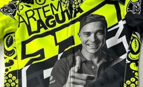 Co za gest mistrza świata! Nowy kevlar Łaguty wywołuje wielkie wzruszenie